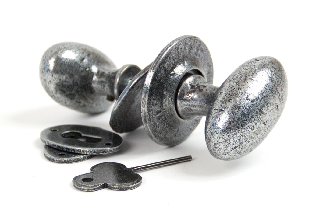 Pewter Oval Mortice/Rim Knob Set in-situ