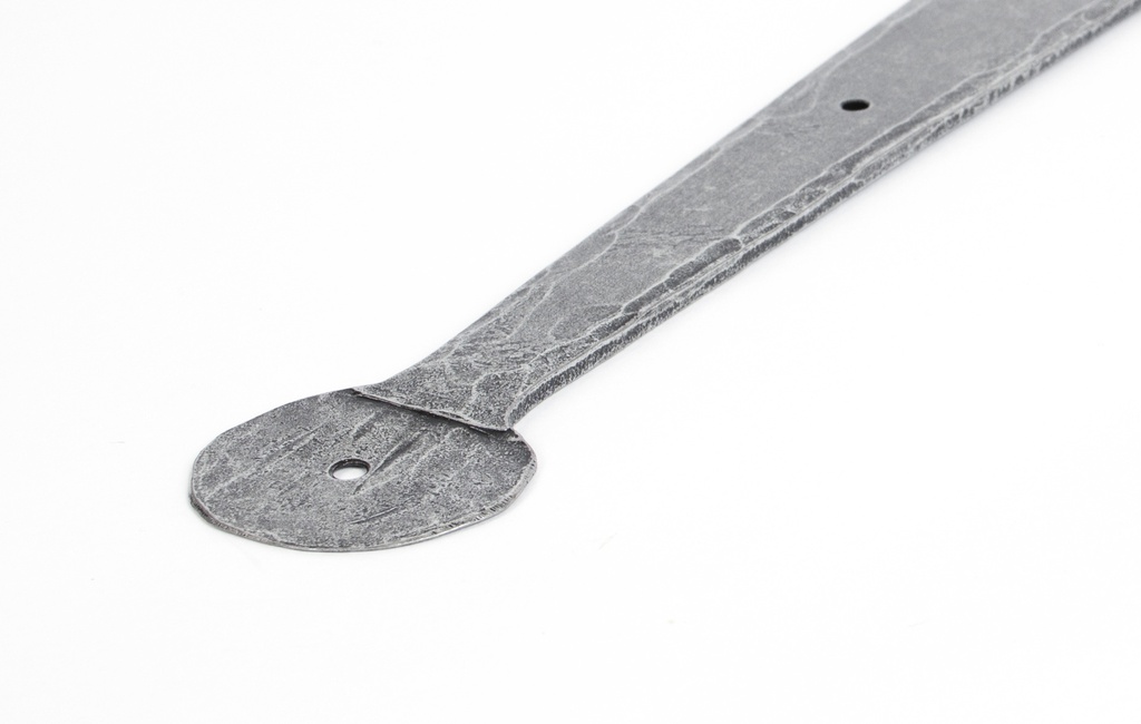 Pewter 22" Penny End T Hinge (pair) in-situ