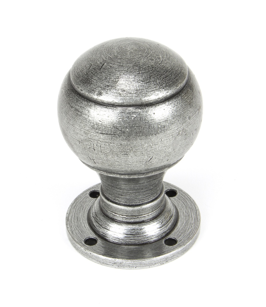 Pewter Regency Mortice/Rim Knob Set in-situ