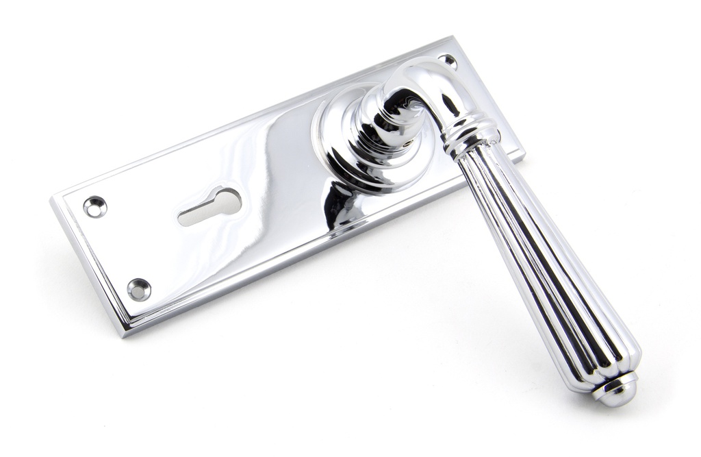 Polished Chrome Hinton Lever Lock Set in-situ