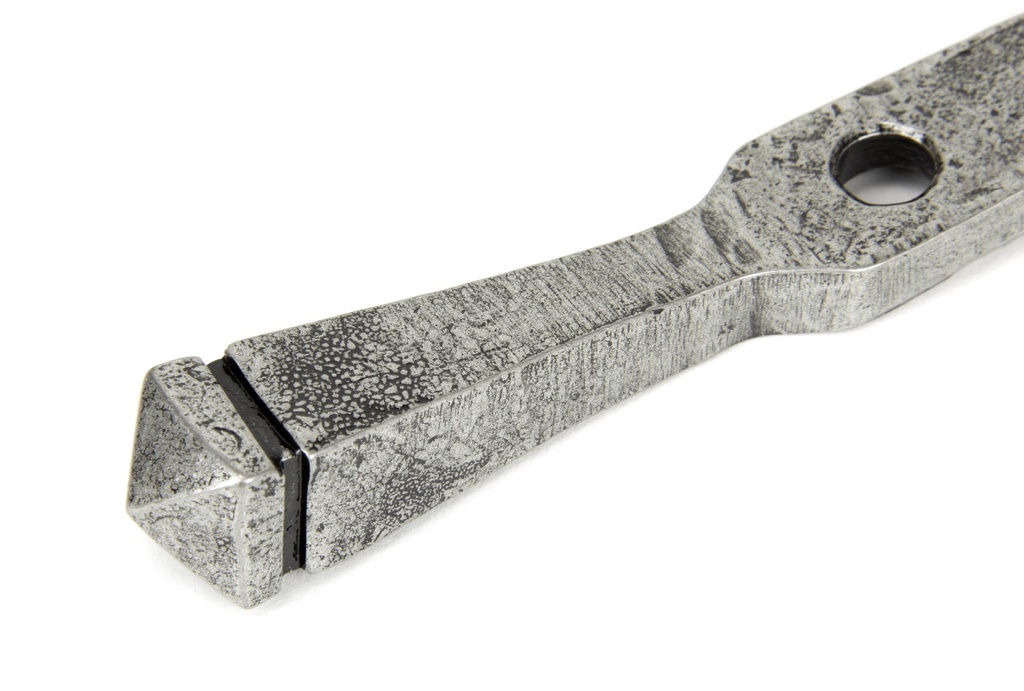 Pewter 8" Avon Stay in-situ