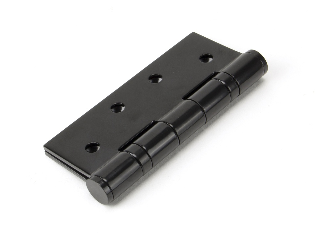 Black 4" Ball Bearing Butt Hinge (pair) in-situ