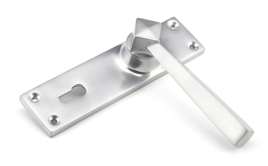 Satin Chrome Straight Lever Lock Set in-situ