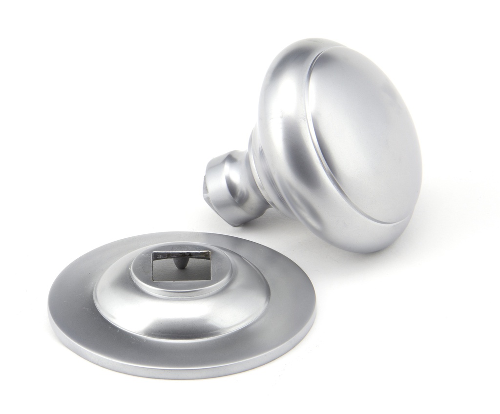 Satin Chrome Round Centre Door Knob in-situ