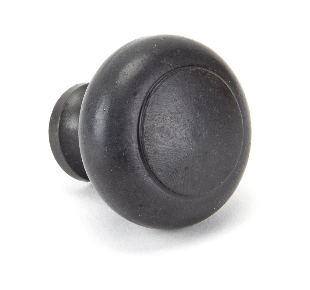 Beeswax Regency Cabinet Knob - Large in-situ