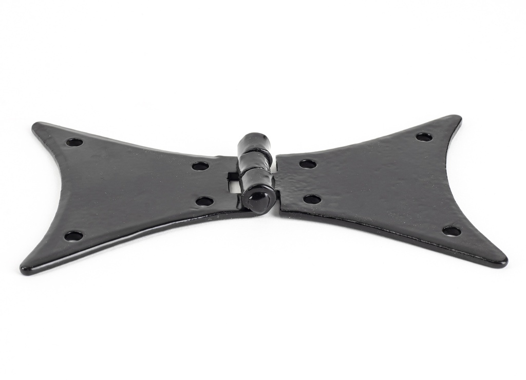 Black 5" Butterfly Hinge (pair) in-situ