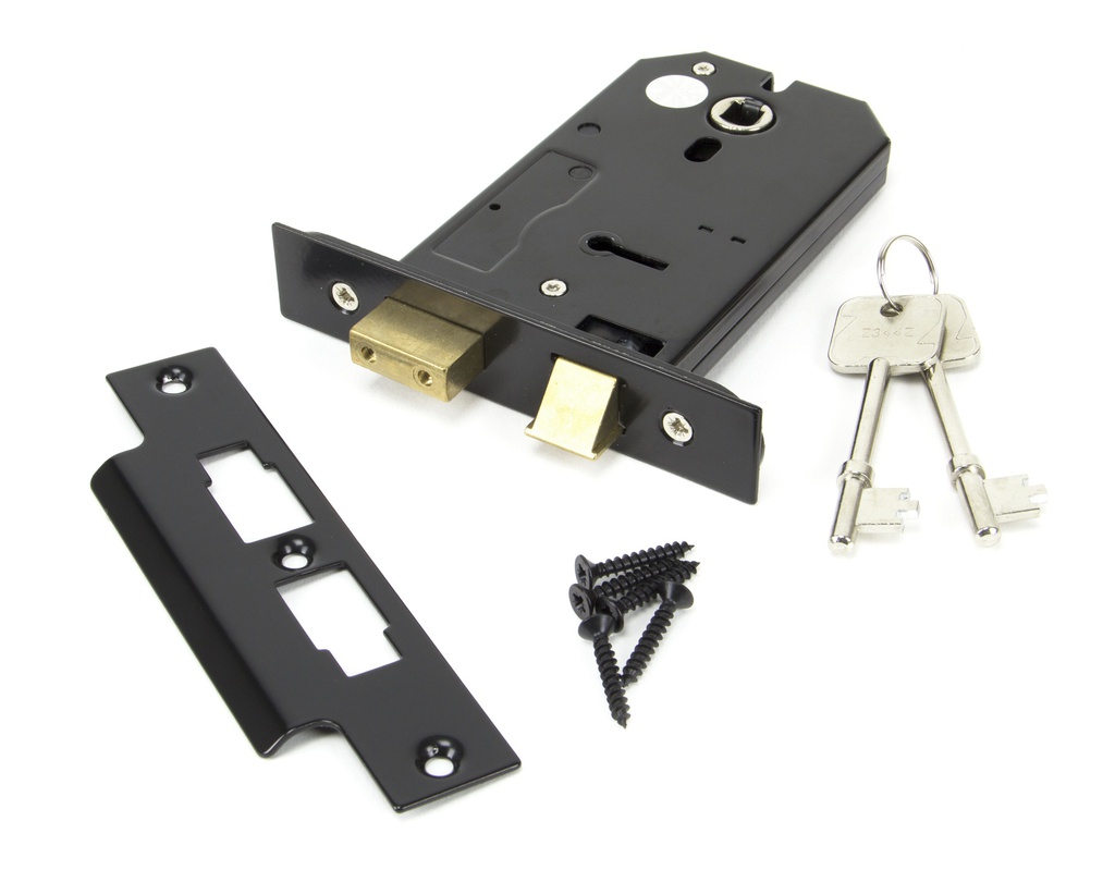 Black 5&quot; Horizontal 3 Lever Sash Lock in-situ