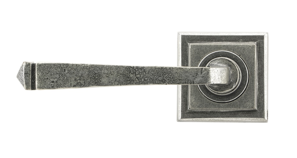 Pewter Avon Round Lever on Rose Set (Square) in-situ