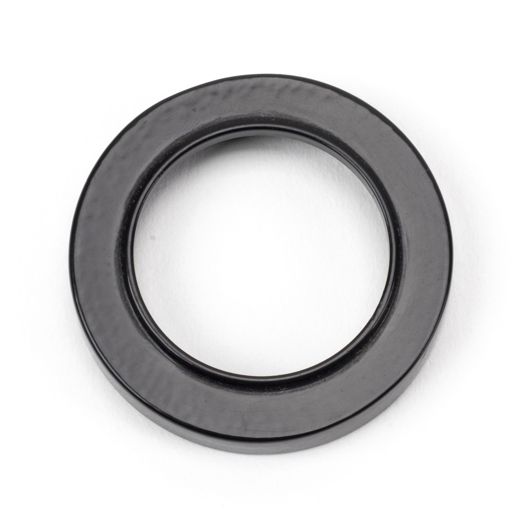 Black Round Escutcheon (Plain) in-situ