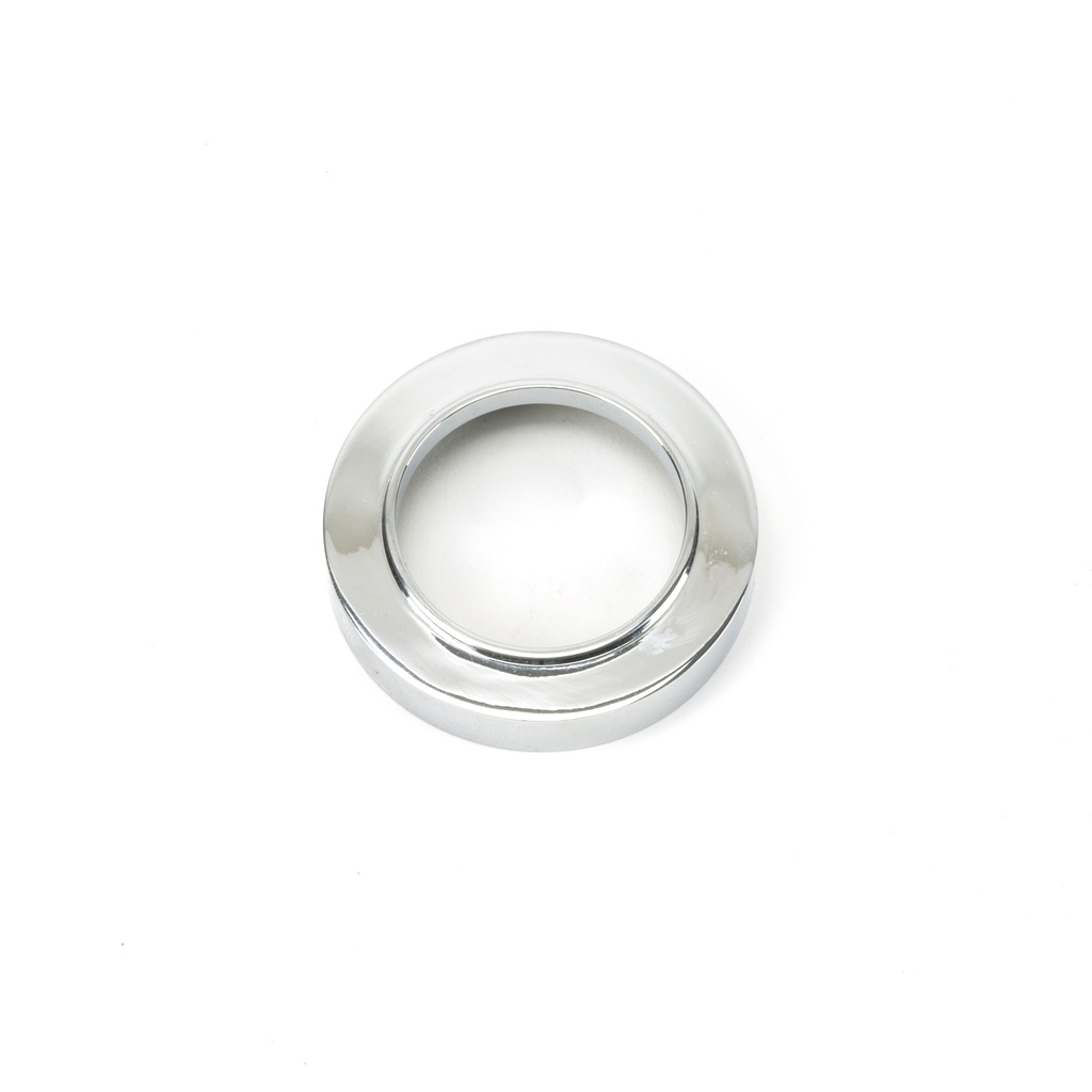 Polished Chrome Round Escutcheon (Plain) in-situ