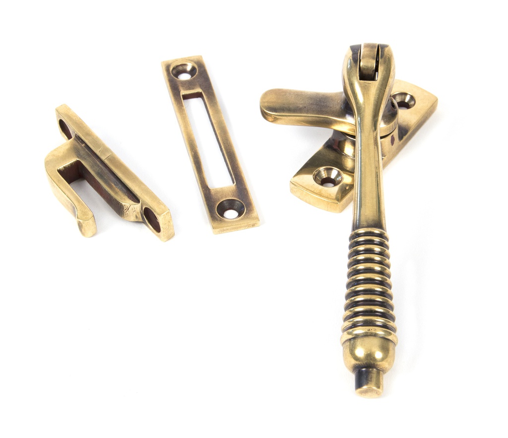 Aged Brass Locking Reeded Fastener - 83917
