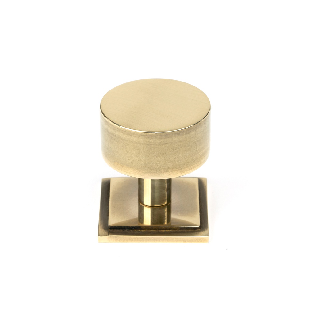 Aged Brass Kelso Cabinet Knob - 32mm (Square) - 50309