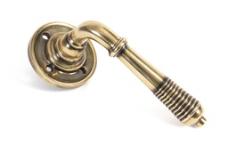 [33087] Aged Brass Reeded Lever on Rose Set - 33087